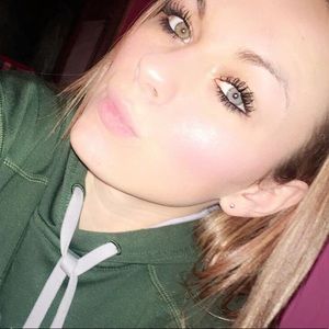 Meet your Posher, Kennedy